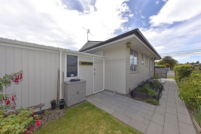 Photo of property in 1/35 Cavendish Road, Casebrook, Christchurch, 8051