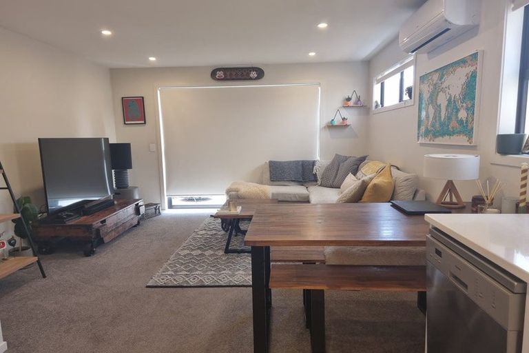 Photo of property in 5/489 Riverside Drive, Fairfield, Lower Hutt, 5011