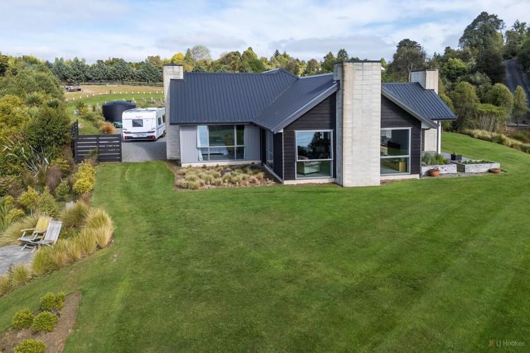 Photo of property in 52b Ribbonwood Road, Geraldine Downs, Geraldine, 7991