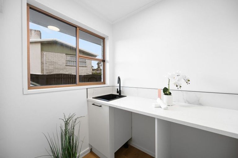 Photo of property in 20 Splitt Avenue, Glenview, Hamilton, 3206