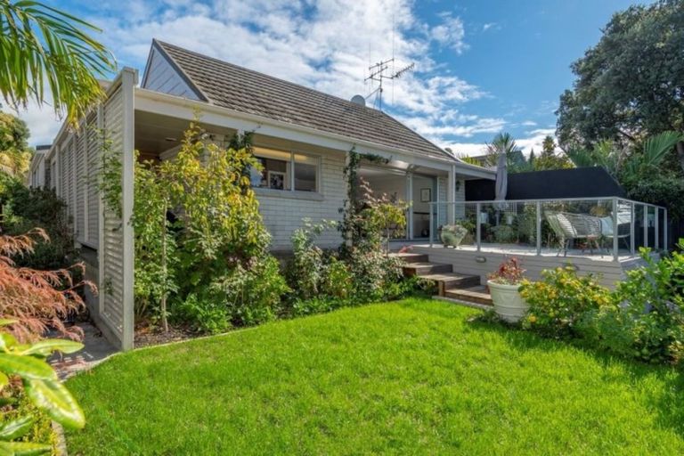 Photo of property in 188b Devonport Road, Tauranga, 3110