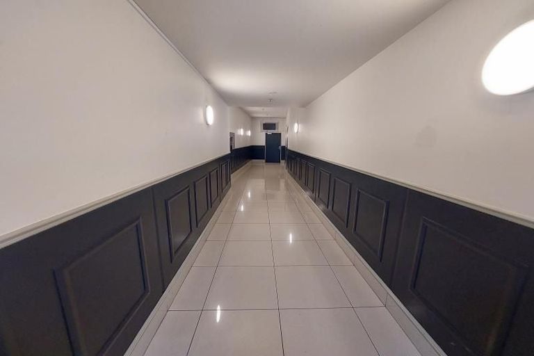 Photo of property in Courtenay Apartments, 507/120 Courtenay Place, Te Aro, Wellington, 6011