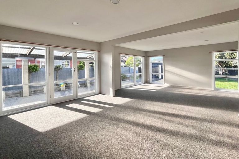 Photo of property in 26 Fern Drive, Halswell, Christchurch, 8025