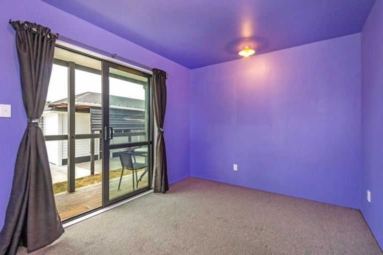 Photo of property in 18 Digby Place, Bromley, Christchurch, 8062