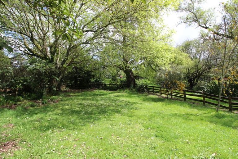 Photo of property in 90 Pandora Avenue, Sunnybrook, Rotorua, 3015