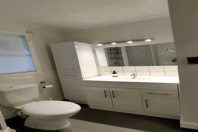 Photo of property in Aroha Apartments, 222ua The Terrace, Wellington Central, Wellington, 6011