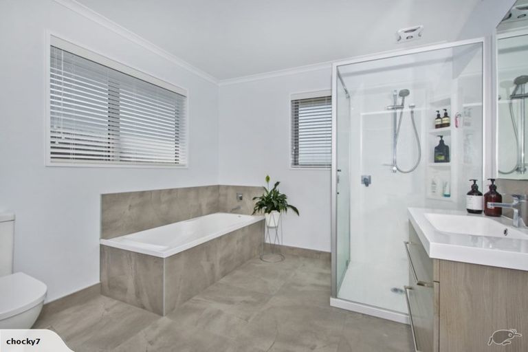 Photo of property in 2 Wainui Avenue, Tikipunga, Whangarei, 0112