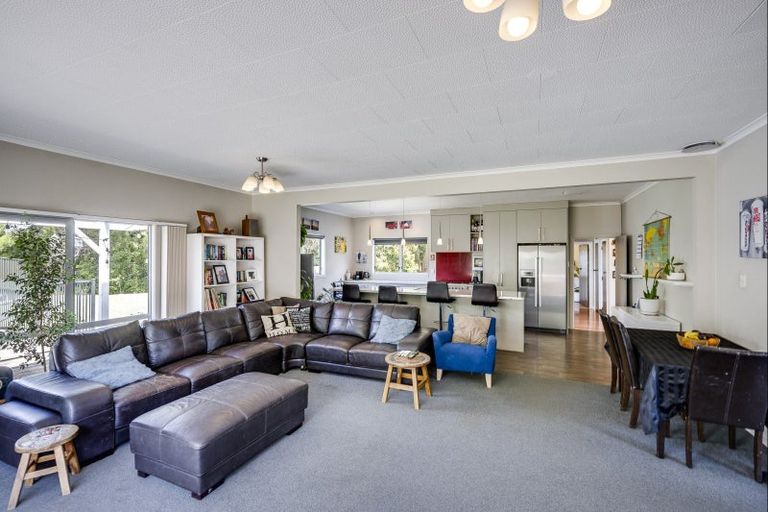 Photo of property in 16 The Loop, Meeanee, Napier, 4110