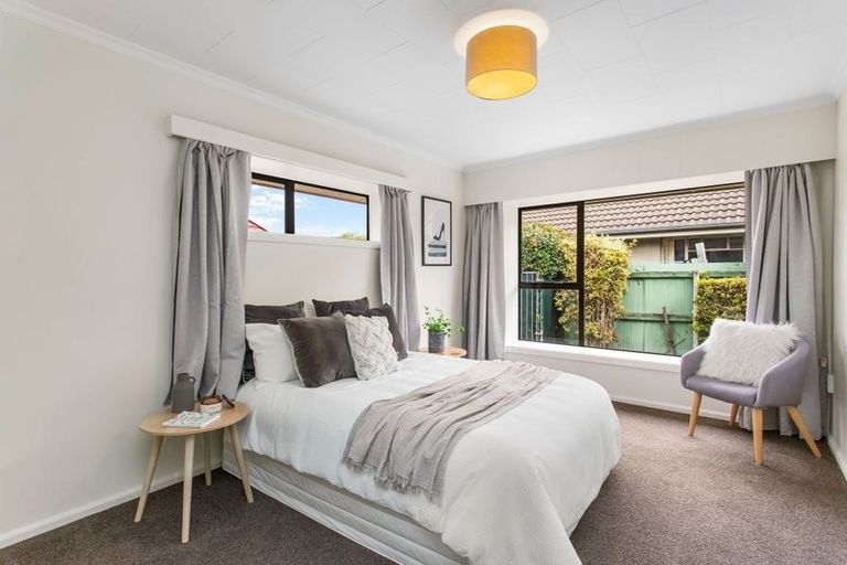 Photo of property in 98 Sparks Road, Hoon Hay, Christchurch, 8025