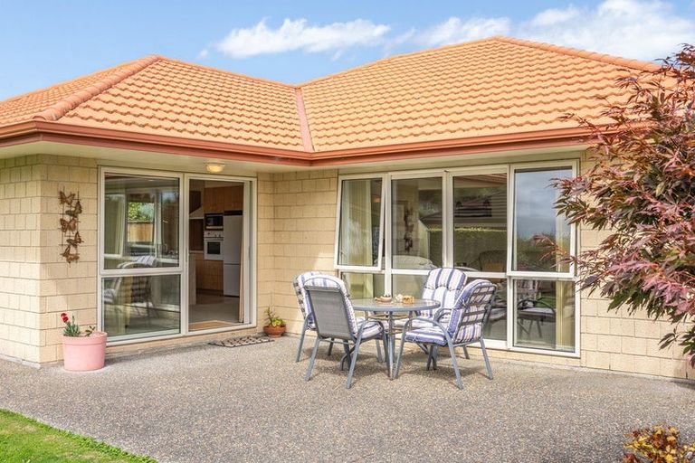 Photo of property in 22 Ludlam Way, Otaki, 5512