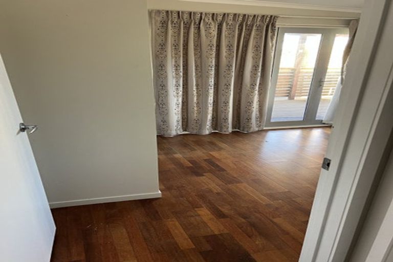 Photo of property in 115 Riverhead Road, Kumeu, 0892