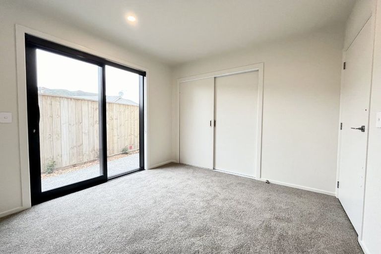 Photo of property in 12/92 Cambridge Terrace, Waterloo, Lower Hutt, 5011