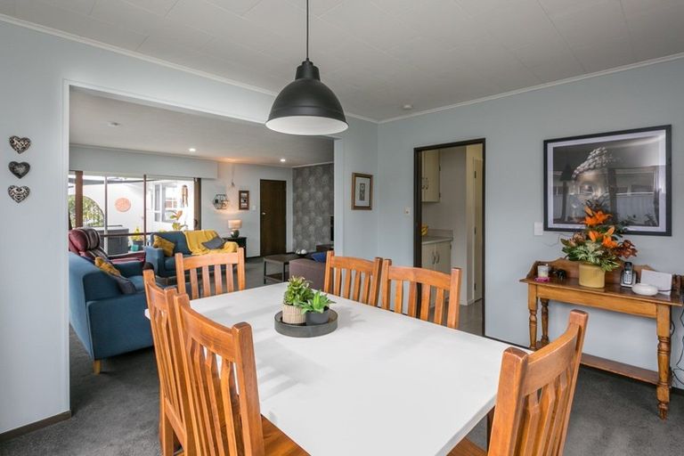 Photo of property in 4 Laurent Place, Greenmeadows, Napier, 4112