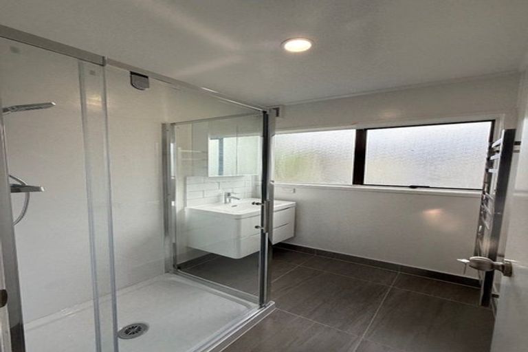 Photo of property in 19 Luanda Drive, Ranui, Auckland, 0612