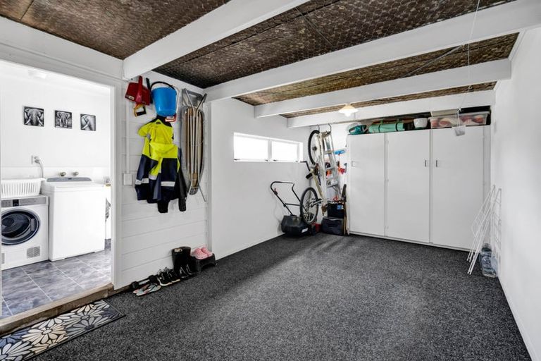 Photo of property in 1/353 Saint Aubyn, Moturoa, New Plymouth, 4310