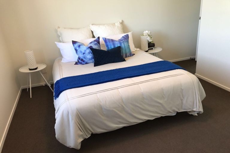 Photo of property in 26 Warbler Crescent, Papakura, 2110