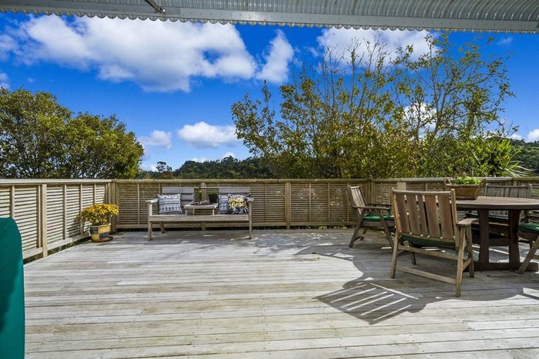Photo of property in 215 Manuka Road, Bayview, Auckland, 0629