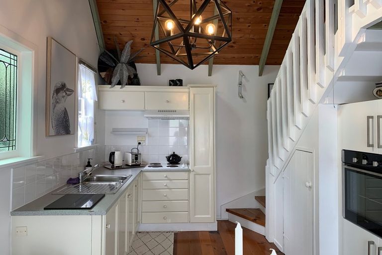 Photo of property in 1/40 Killarney Avenue, Torbay, Auckland, 0630