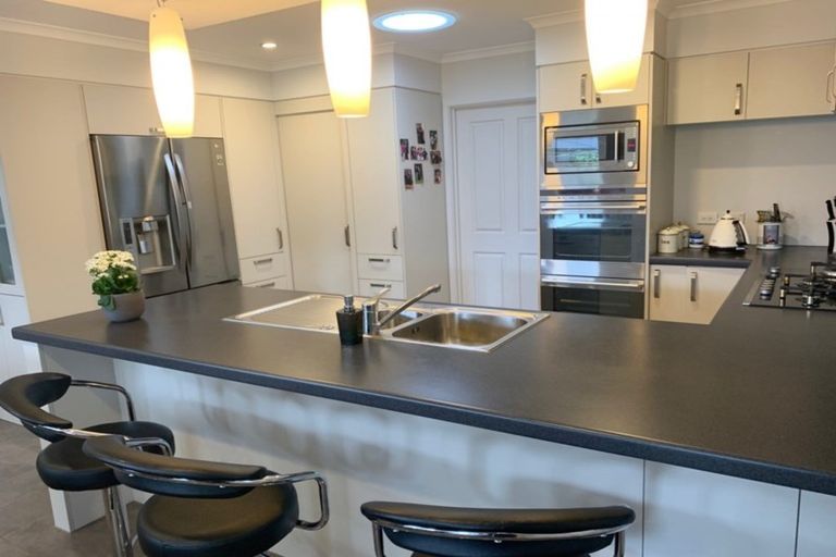 Photo of property in 28 Matthews Crescent, Cromwell, 9310