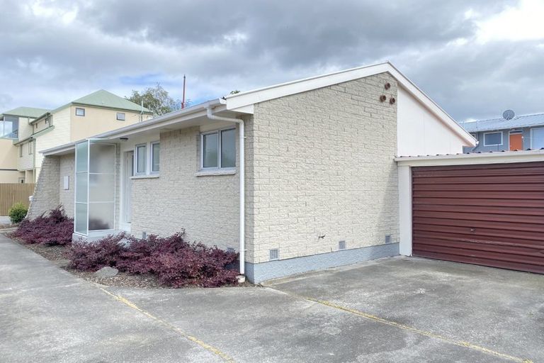 Photo of property in 1/22 London Street, Richmond, Christchurch, 8013