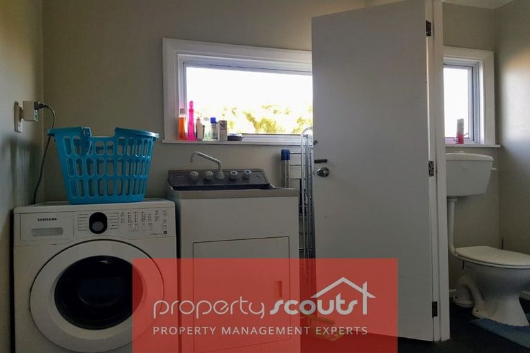 Photo of property in 39 Te Arei Road, Sentry Hill, New Plymouth, 4373