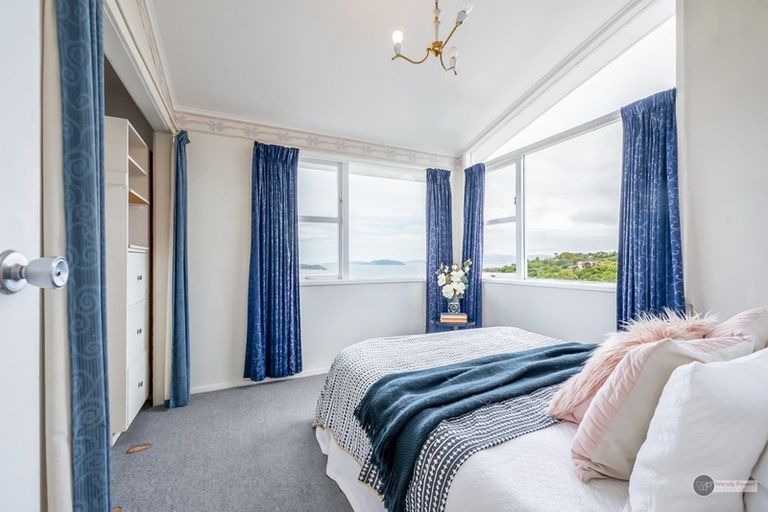 Photo of property in 23 Bushey Way, Maungaraki, Lower Hutt, 5010