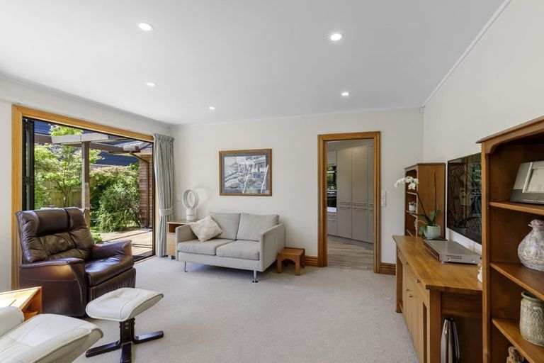 Photo of property in 3 Colin Grove, Hutt Central, Lower Hutt, 5010