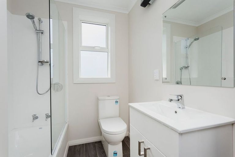 Photo of property in 11 Prince Albert Road, Saint Kilda, Dunedin, 9012