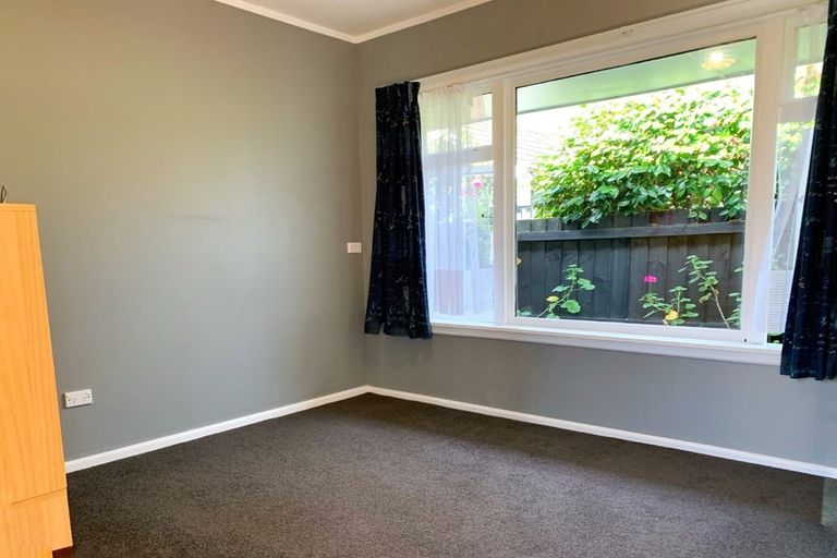 Photo of property in 17 Springbank Street, Bryndwr, Christchurch, 8053