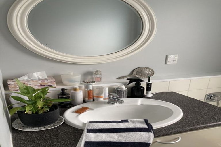 Photo of property in 216 Gloucester Street, Christchurch Central, Christchurch, 8011