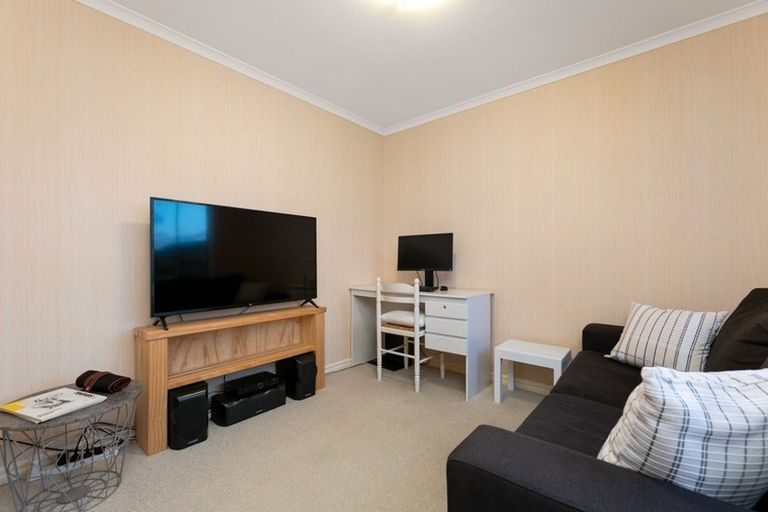 Photo of property in 24 Manor Park Drive, Pyes Pa, Tauranga, 3112