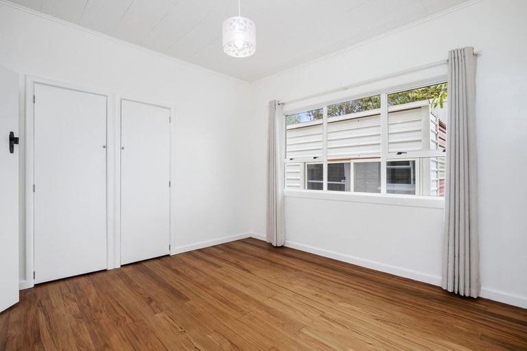 Photo of property in 230 Victoria Street West, Pukekohe, 2120