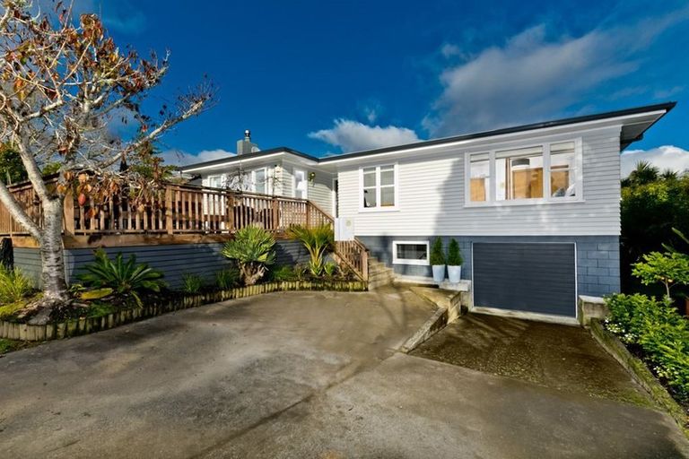 Photo of property in 51 Simpson Road, Ranui, Auckland, 0612