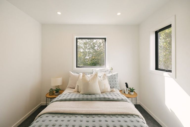 Photo of property in 3 Cypress Way, Levin, 5510