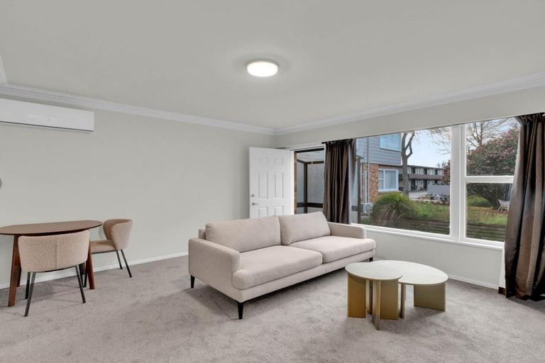 Photo of property in 2/18 Wellington Street, Hamilton East, Hamilton, 3216