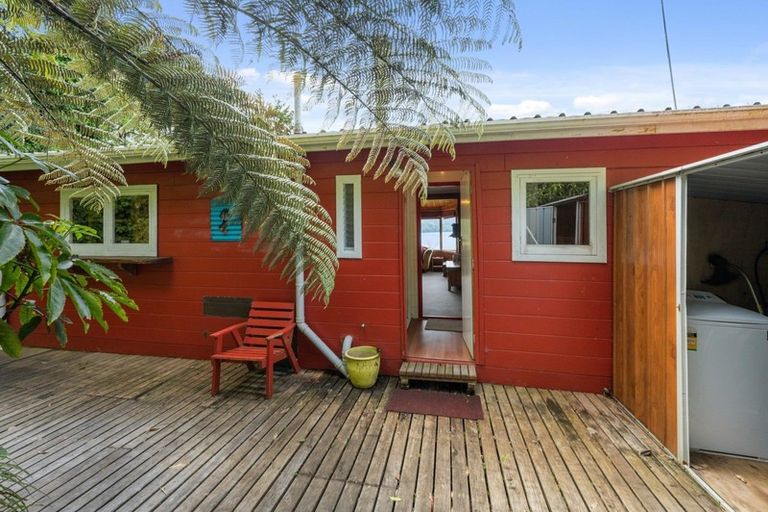 Photo of property in 272 Spencer Road, Lake Tarawera, Rotorua, 3076
