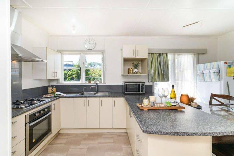 Photo of property in 577 Ruahine Street, Hokowhitu, Palmerston North, 4410