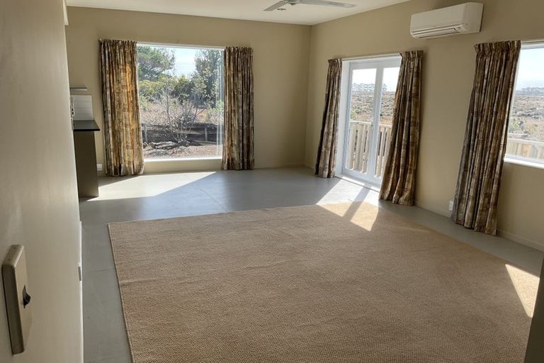 Photo of property in 38 Hillview Road, Birdlings Flat, Little River, 7591