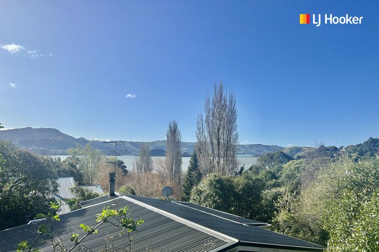 Photo of property in 25 Frances Street, Broad Bay, Dunedin, 9014