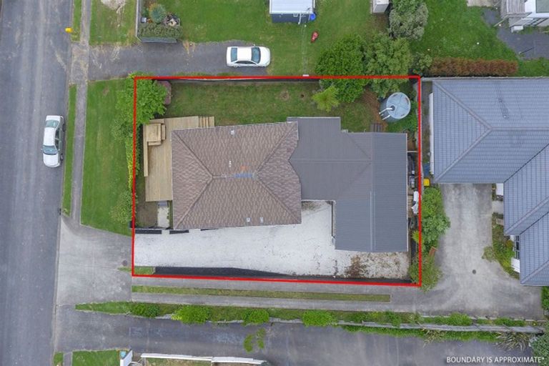 Photo of property in 25 Crispe Road, Clarks Beach, 2122