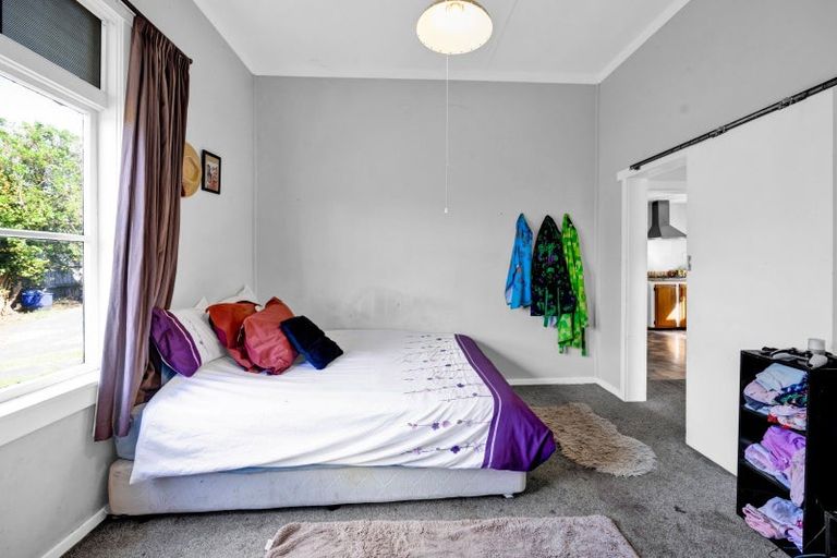 Photo of property in 64 Puriri Street, Hawera, 4610