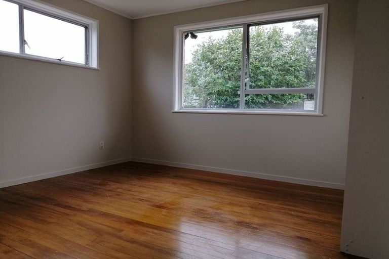 Photo of property in 103 Cascades Road, Pakuranga Heights, Auckland, 2010