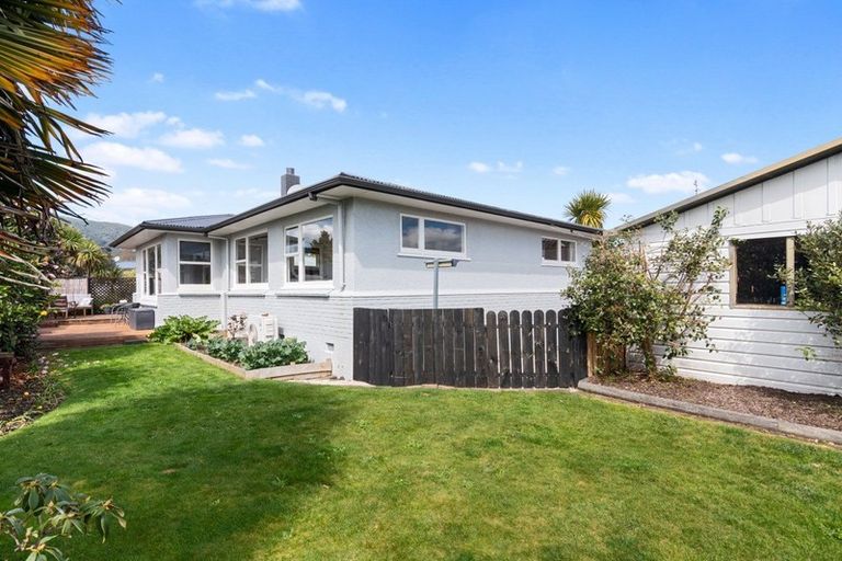 Photo of property in 22 Reeves Street, Stoke, Nelson, 7011