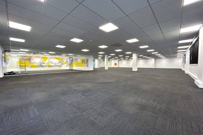 Photo of property in 1 Bloomfield Terrace, Hutt Central, Lower Hutt, 5010