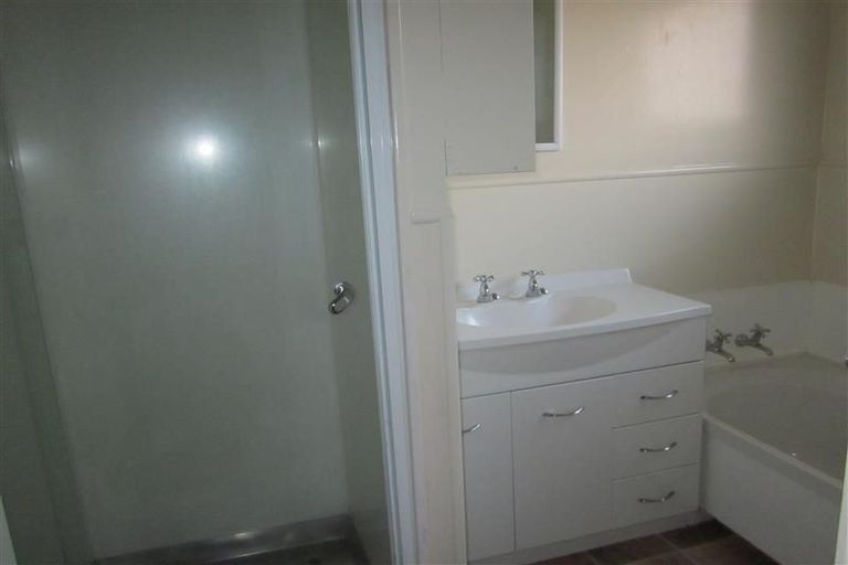 Photo of property in 4 Chaucer Place, Owhata, Rotorua, 3010