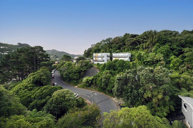 Photo of property in 37 Norwich Street, Wilton, Wellington, 6012