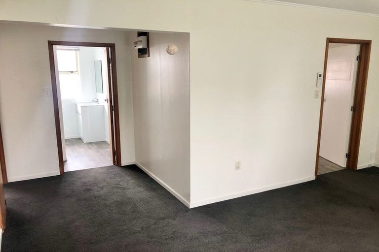 Photo of property in 1-6/74 Hokonui Drive, Gore, 9710