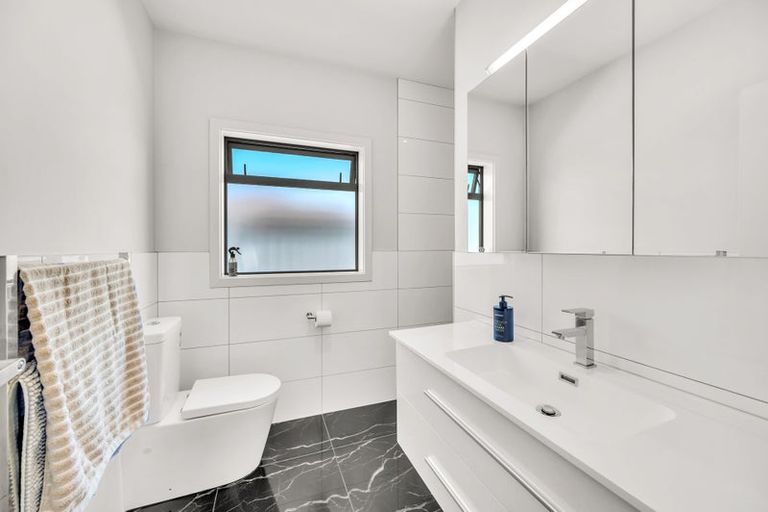 Photo of property in 15 Clutha Street, Awatoto, Napier, 4110