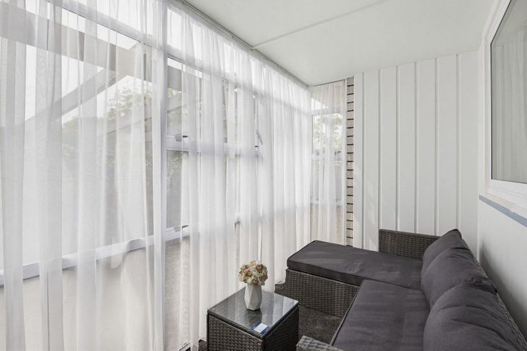 Photo of property in 28 Marlborough Street, Levin, 5510