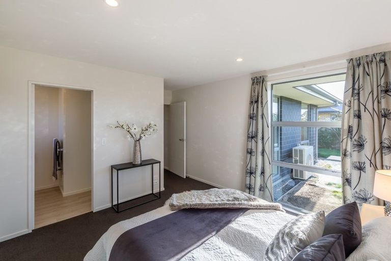 Photo of property in 10 Shale Court, Rolleston, 7614